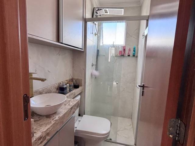 #1 - Apartamento para Venda em Aparecida de Goiânia - GO