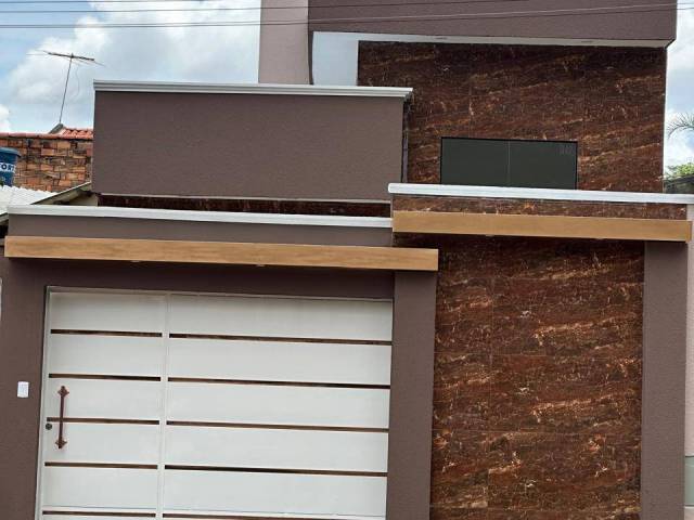 #4 - Casa para Venda em Aparecida de Goiânia - GO